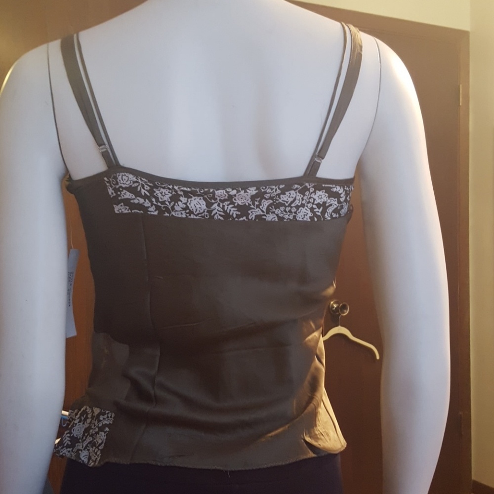 Tank top - Picture 3 of 5